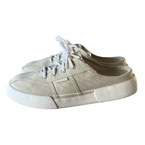 Reebok Shoes - Reebok Canvas Mule, Women’s 7 Casual Slides